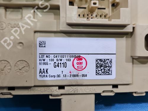 Fuse box HYUNDAI i30 Estate (PDE) 1.5 | BP38000471E1 - Image 3