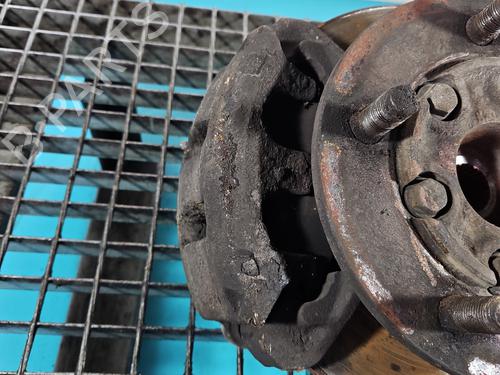 Used Left front brake caliper Left front brake caliper 37832026 37832026