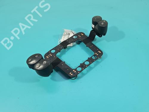 steering-wheel-controls-mercedes-benz-cls-c219-2004-2005-2006-2007-2008-2009-2010-2011-38131984 main image