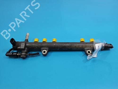 Injection rail OPEL CORSA C (X01) 1.3 CDTI (F08, F68) | BP37990822M98 - Image 4