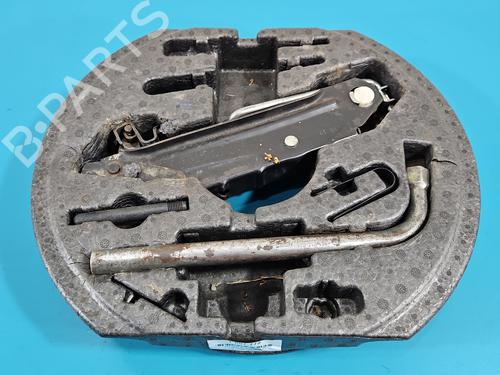 jack-kit-audi-a3-sportback-8pa-2004-2005-2006-2007-2008-2009-2010-2011-2012-2013-2014-2015-37858710 main image