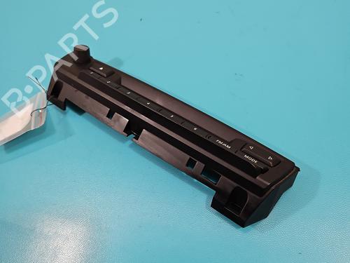Switch BMW X5 (E70) xDrive 35 i | BP37810678I30 - Image 2