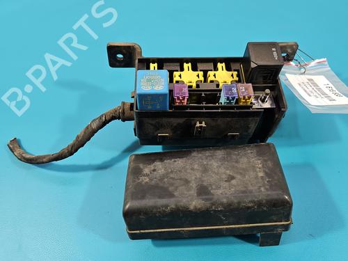 fuse-box-kia-sorento-i-jc-2002-2003-2004-2005-2006-2007-2008-2009-2010-2011-38000502 main image