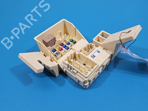 fuse-box-kia-stinger-ck-2017-38146934 main image