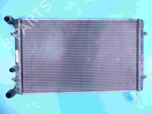 Used Water radiator Water radiator 37806976 37806976