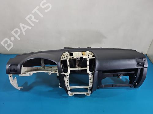 Used Dashboard Dashboard KIA SORENTO I (JC) 3.3 V6 4WD (248 hp) 38045189 38045189