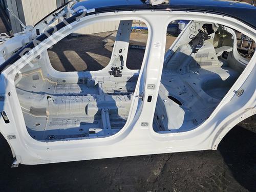 left-sideskirt-opel-mokka-2020-39766159 main image