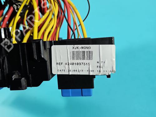 Fuse box RENAULT EXPRESS Box Body/MPV | BP37831050E1 - Image 6