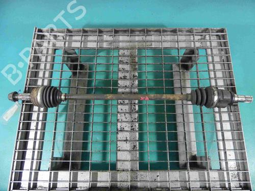 Used Right front driveshaft Right front driveshaft 37882126 37882126