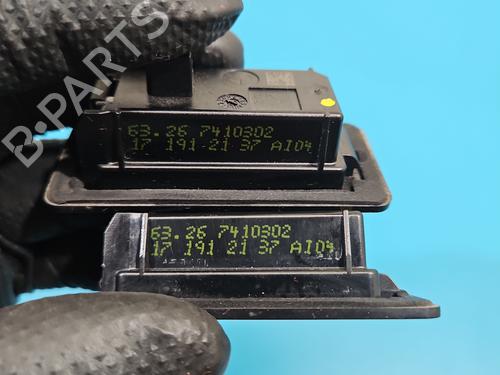 Licence plate light BMW 5 (G30, F90) 520 d xDrive | BP37829152I40 - Image 4