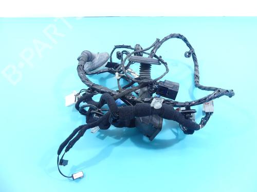 BP37880882E16 main image