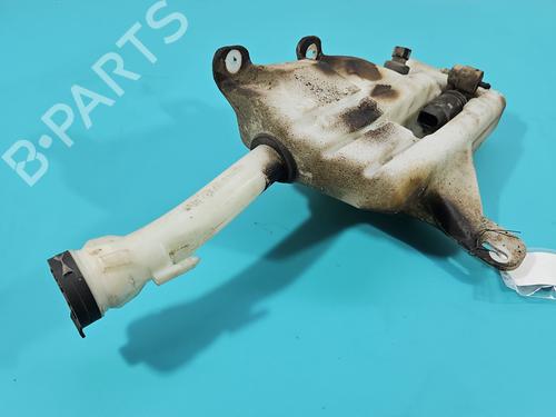 Used Windscreen washer tank Windscreen washer tank 37828877 37828877