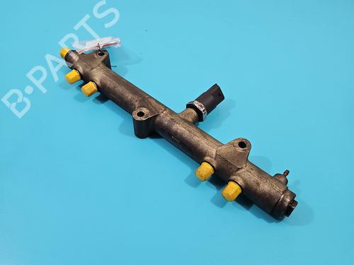 Used Injection rail Injection rail 38118220 38118220