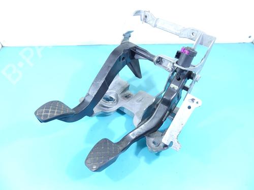 Used Pedal Pedal 37889957 37889957