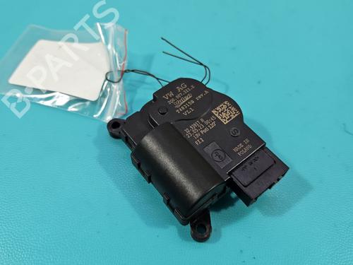 Used Heater blower motor Heater blower motor SKODA SCALA (NW1) 1.5 TSI (150 hp) 37833103 37833103