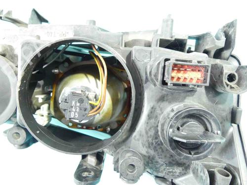 Left headlight SAAB 9-3 Estate (E50) 1.9 TiD | BP37809958C28 - Image 4