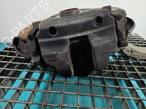 Used Right front brake caliper Right front brake caliper 38121576 38121576