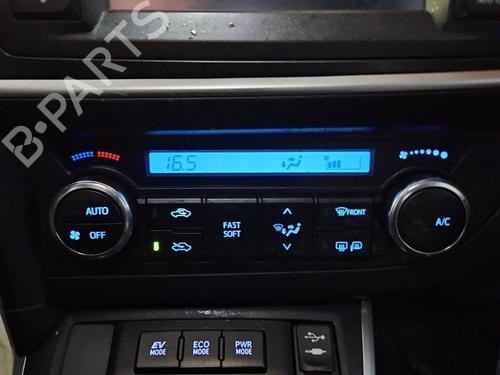 climate-control-toyota-auris-_e18_-2012-2013-2014-2015-2016-2017-2018-2019-37829337 main image