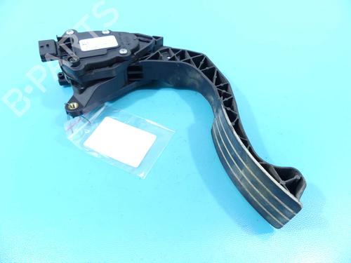 Used Pedal Pedal 37885876 37885876