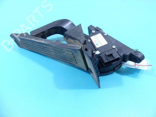 pedal-hyundai-ix35-lm-el-elh-2009-2010-2011-2012-2013-2014-2015-2016-37809305 main image