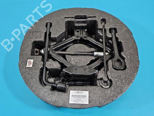 jack-kit-hyundai-i40-i-cw-vf-2011-2012-2013-2014-2015-2016-2017-2018-2019-37857452 main image