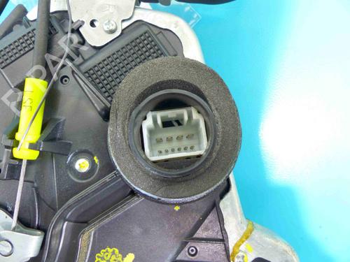 Front right lock LEXUS LS (_F4_) 600h AWD (UVF45, UVF46) | BP37882384C97 - Image 3