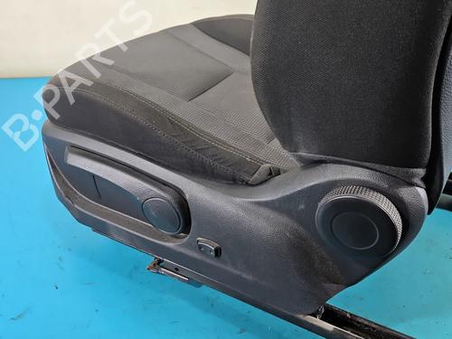 Left front seat HYUNDAI i30 (GD) | BP38993201C15 - Image 7