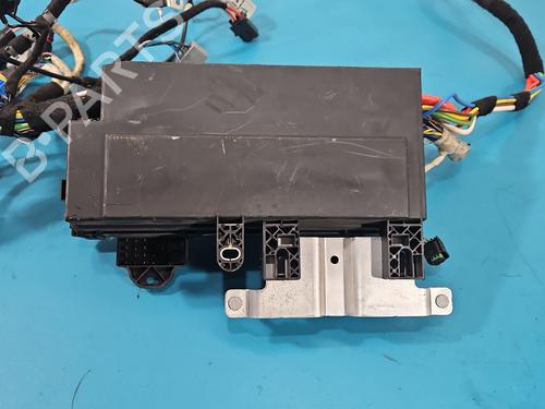 Fuse box JAGUAR XE (X760) 2.0 D | BP37826672E1 - Image 5