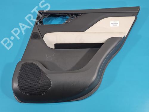 rear-right-panel-jaguar-f-pace-x761-2015-37843544 main image
