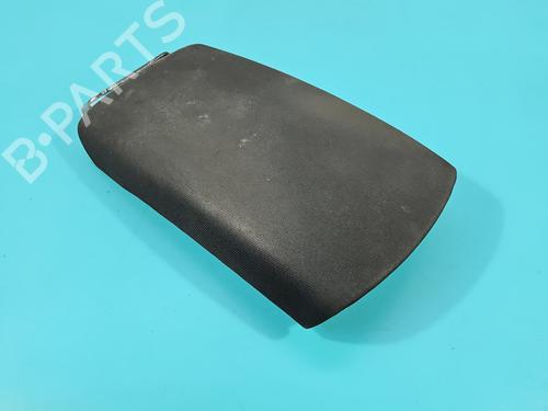 Used Armrest / Center console Armrest / Center console 37851028 37851028