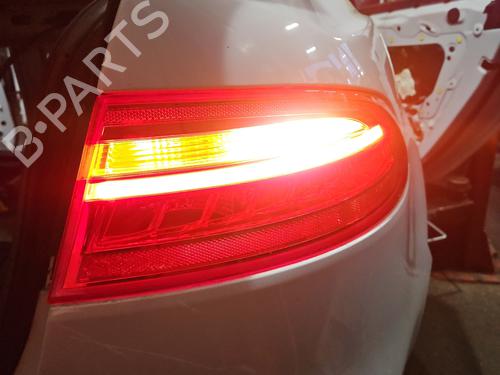 other-jaguar-xe-x760-2015-37825927 main image