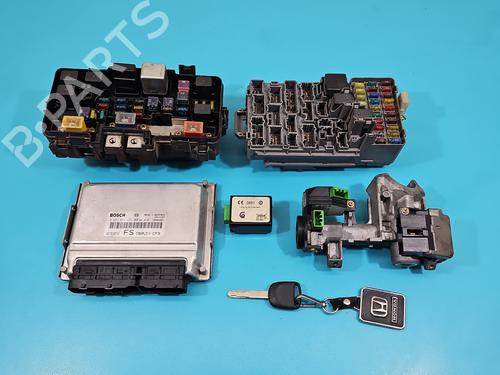 Used Engine control unit (ECU) Engine control unit (ECU) 37813807 37813807