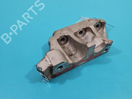 Used Engine mount Engine mount 38117242 38117242