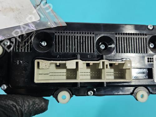 Climate control VW PASSAT B6 (3C2) 1.9 TDI | BP37822681I5 - Image 7