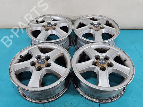 wheel-set-hyundai-santa-fe-i-sm-2000-2001-2002-2003-2004-2005-2006-37825598 main image