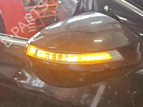 Used Right mirror Right mirror 38150215 38150215