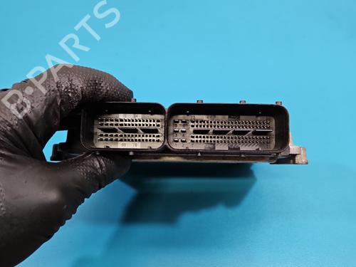 Engine control unit (ECU) KIA CARENS III MPV (UN) 2.0 CRDi 140 | BP39558714M57 - Image 4