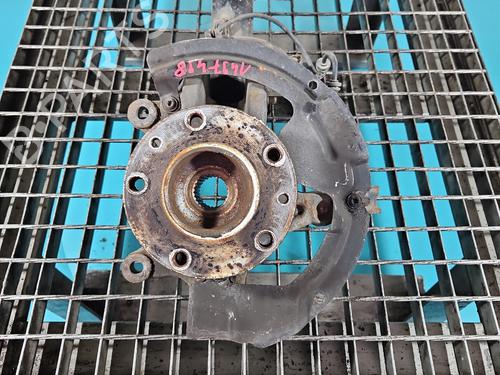 right-front-steering-knuckle-renault-megane-iv-saloon-2016-38141559 main image