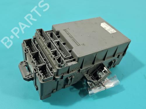 fuse-box-honda-cr-v-iii-re_-2006-37818532 main image