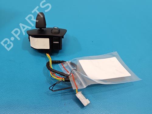 Switch BMW 6 Gran Coupe (F06) 640 i xDrive | BP38651059I30 - Image 3
