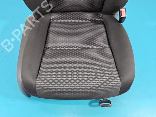 Right front seat VW GOLF VI (5K1) 2.0 TDI | BP39025737C16 - Image 3