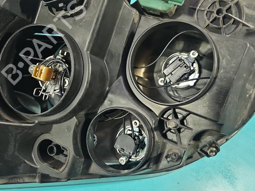 Left headlight RENAULT MASTER III Van (FV) 2.3 dCi 165 FWD (FV0P, FV0U, FV11, FV12, FV1E) | BP38150022C28  - Image 17