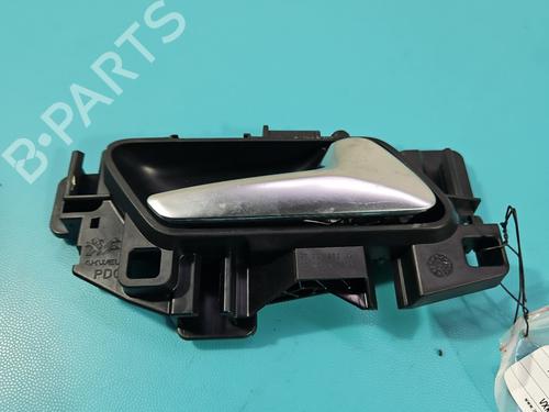 Used Front right interior door handle Front right interior door handle OPEL CORSA F (P2JO) 1.2 (68) (75 hp) 38134968 38134968