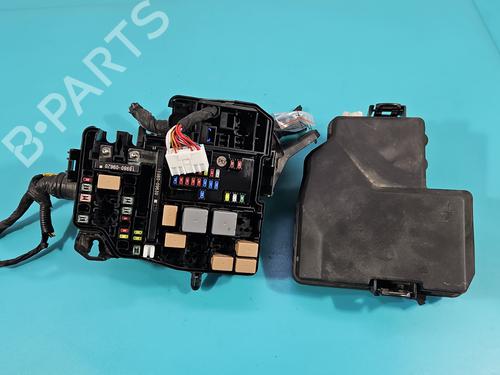 Used Fuse box Fuse box 37837414 37837414