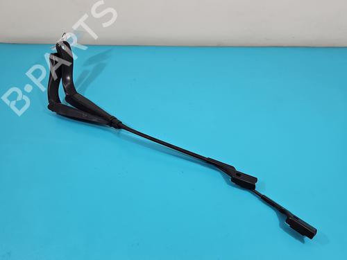 Used Front windshield wiper arm Front windshield wiper arm 38129639 38129639