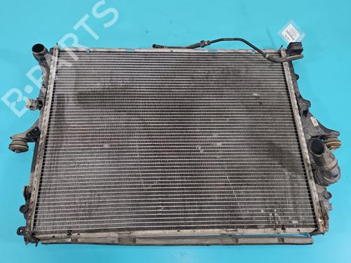 Used Water radiator Water radiator PORSCHE CAYENNE (9PA) Turbo S 4.5 (521 hp) 38140108 38140108