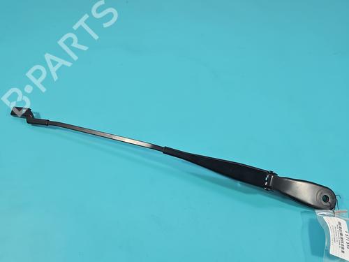 Used Front windshield wiper arm Front windshield wiper arm 37840212 37840212