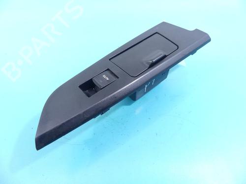 switch-toyota-land-cruiser-200-_j2_-2007-37803146 main image