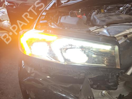 right-headlight-bmw-3-g20-g80-g28-2018-37847402 main image