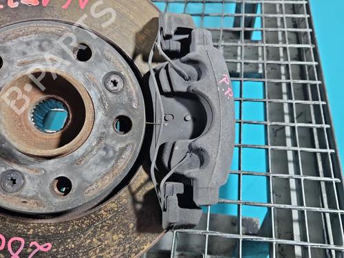 Used Right front brake caliper Right front brake caliper RENAULT EXPRESS Box Body/MPV [2021-2026] 40011872 40011872